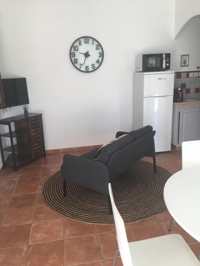 Gite 2 Pieces Au Calme Les Arcs-sur-Argens 外观 照片